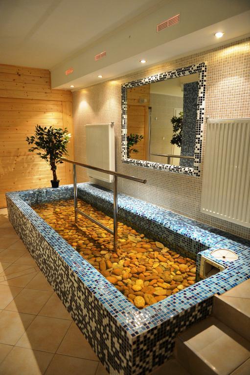 Liza Aqua&Conference Hotel és Fehér Akác Csárda Lajosmizse Extérieur photo